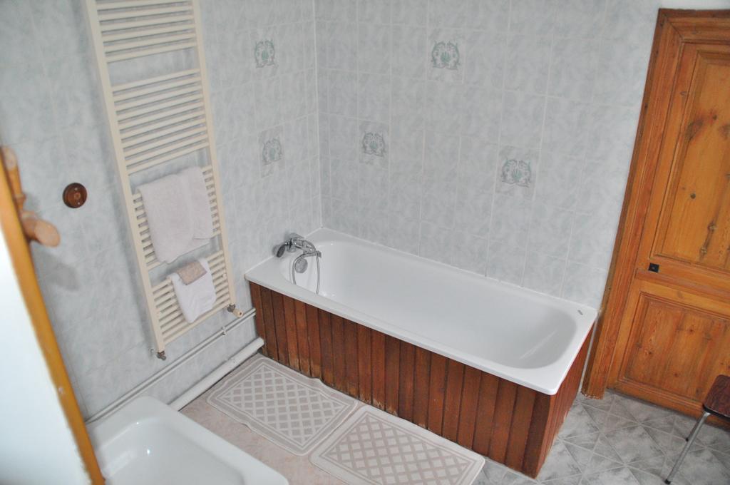 Chambres D'Hotes Le Manoir D'Esneval Criquetot-lʼEsneval Habitación foto